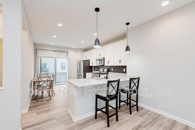 Building Photo - 4321 Barrel Ln
