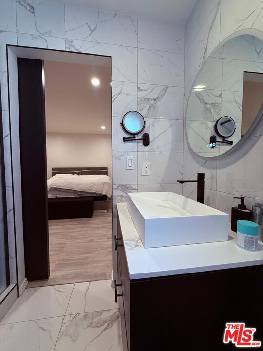 Building Photo - 16047 Bryant St