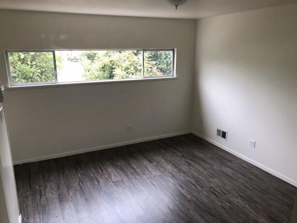 Building Photo - 537 Trouville Ave