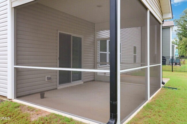 Building Photo - 396 Bent Willow Dr