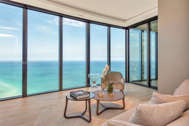 Building Photo - 18555 Collins Ave