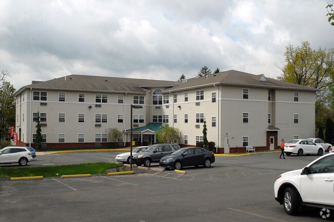 Building Photo - Belmont Knoll