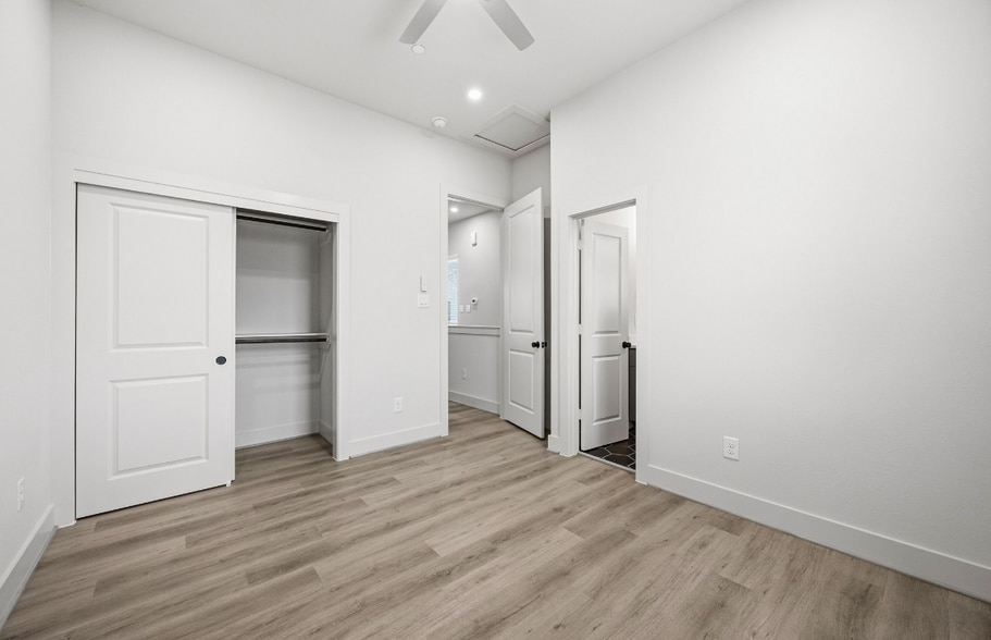 Building Photo - 4612 Indie Hts Ln