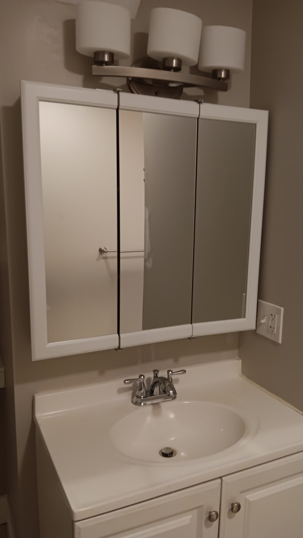 Bathroom - 633 Haverhill St