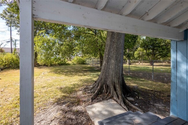 Building Photo - 2978 Goliad St