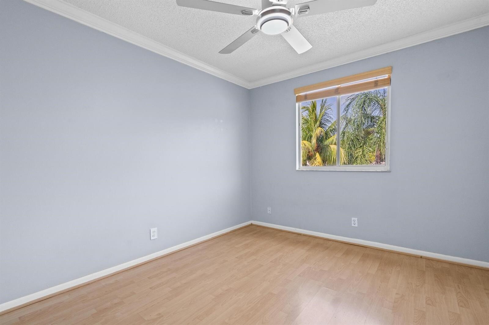 Building Photo - 4319 Greenbriar Ln