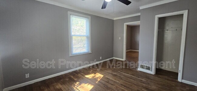 Building Photo - 1228 Elmwood Ave