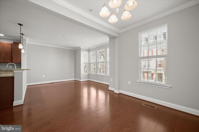 Building Photo - 11246 Chase St