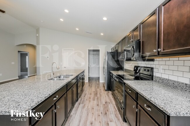 Building Photo - 5336 White Egret Ln