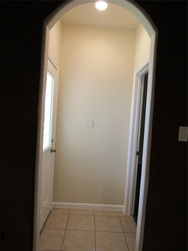 Building Photo - 13514 Villa Arbor Dr