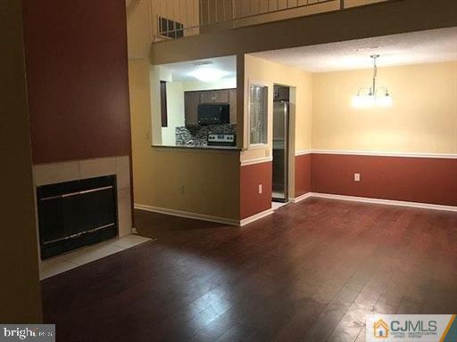 Building Photo - 8402 Tamarron Dr