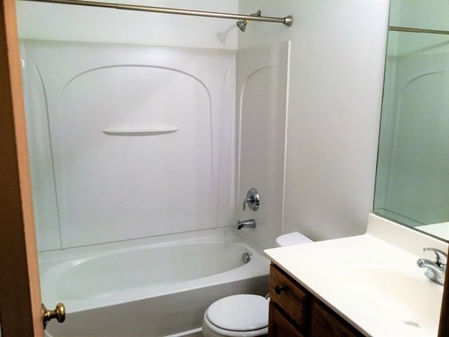 Building Photo - 746 Lancaster Drive