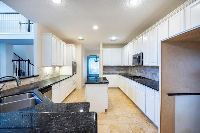 Building Photo - 2327 Centerbrook Ln