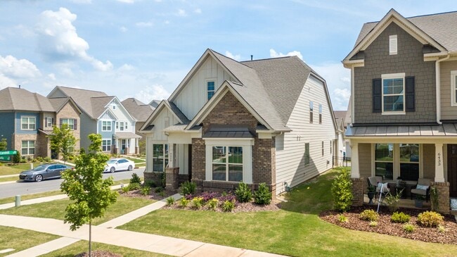 Building Photo - 6429 Raffia Rd