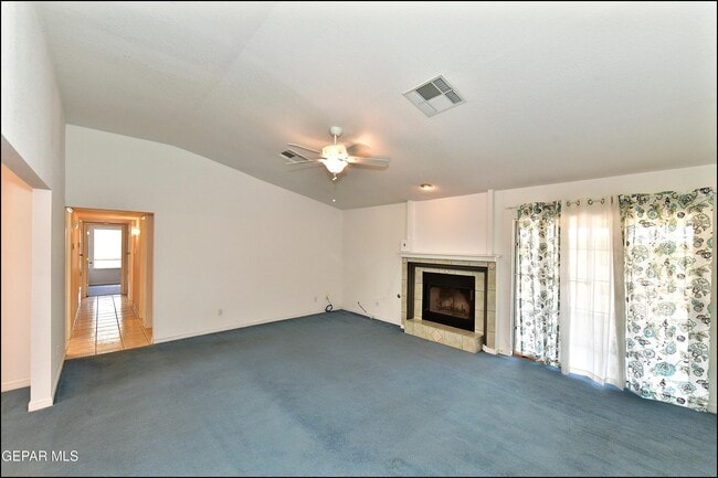 Building Photo - 14101 Koshare Ct
