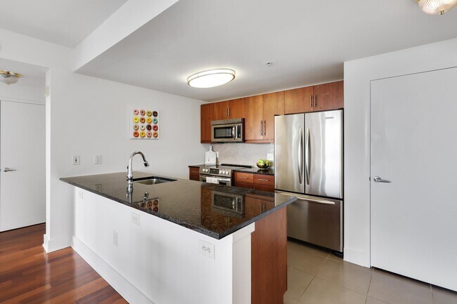 Building Photo - 88 Morgan St