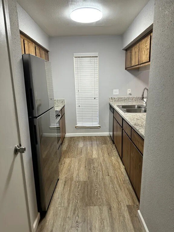 Building Photo - 16303 Lyons School Rd