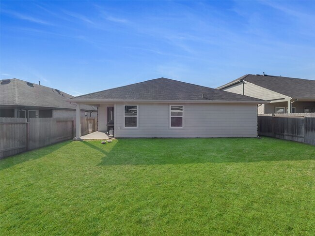 Building Photo - 40422 Basalt Elm Rd