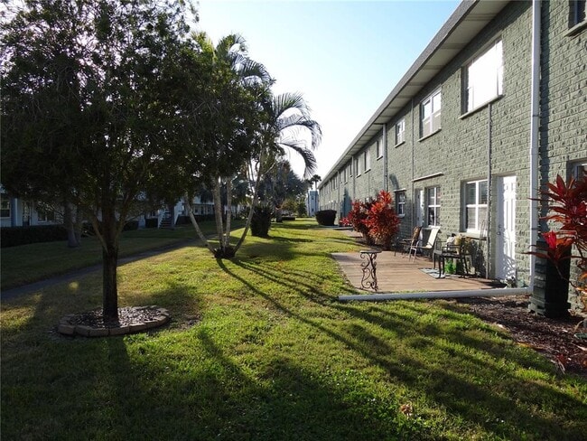 Building Photo - 5287 81st St N