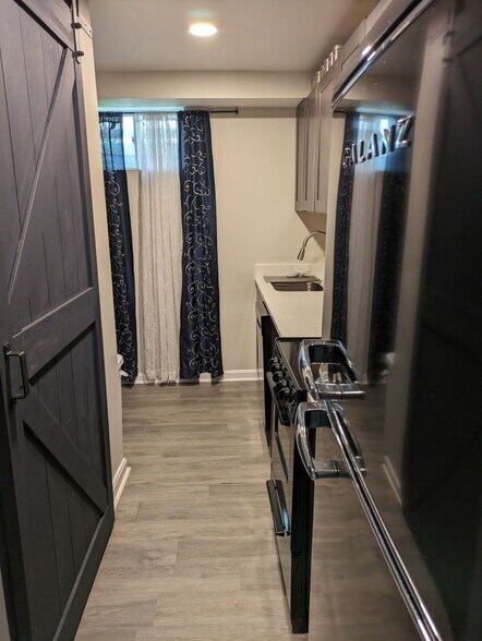 Building Photo - 2713 Fort Baker Dr SE