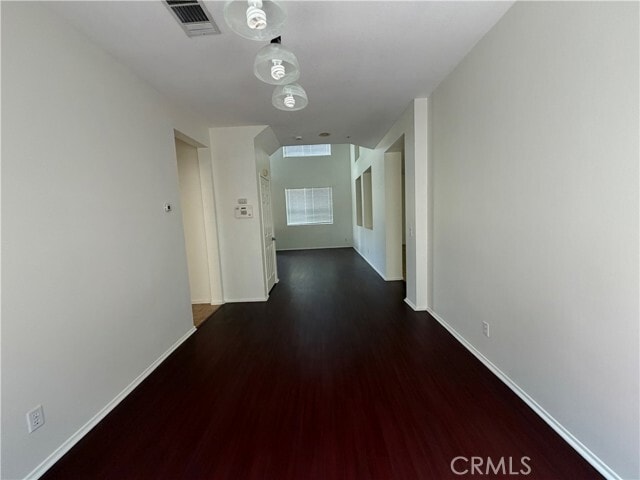 Building Photo - 5569 Hunt Club Dr