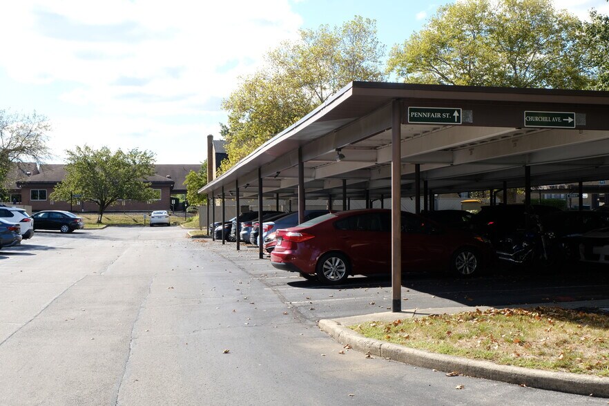 Carport - 652 Olde Towne Ave