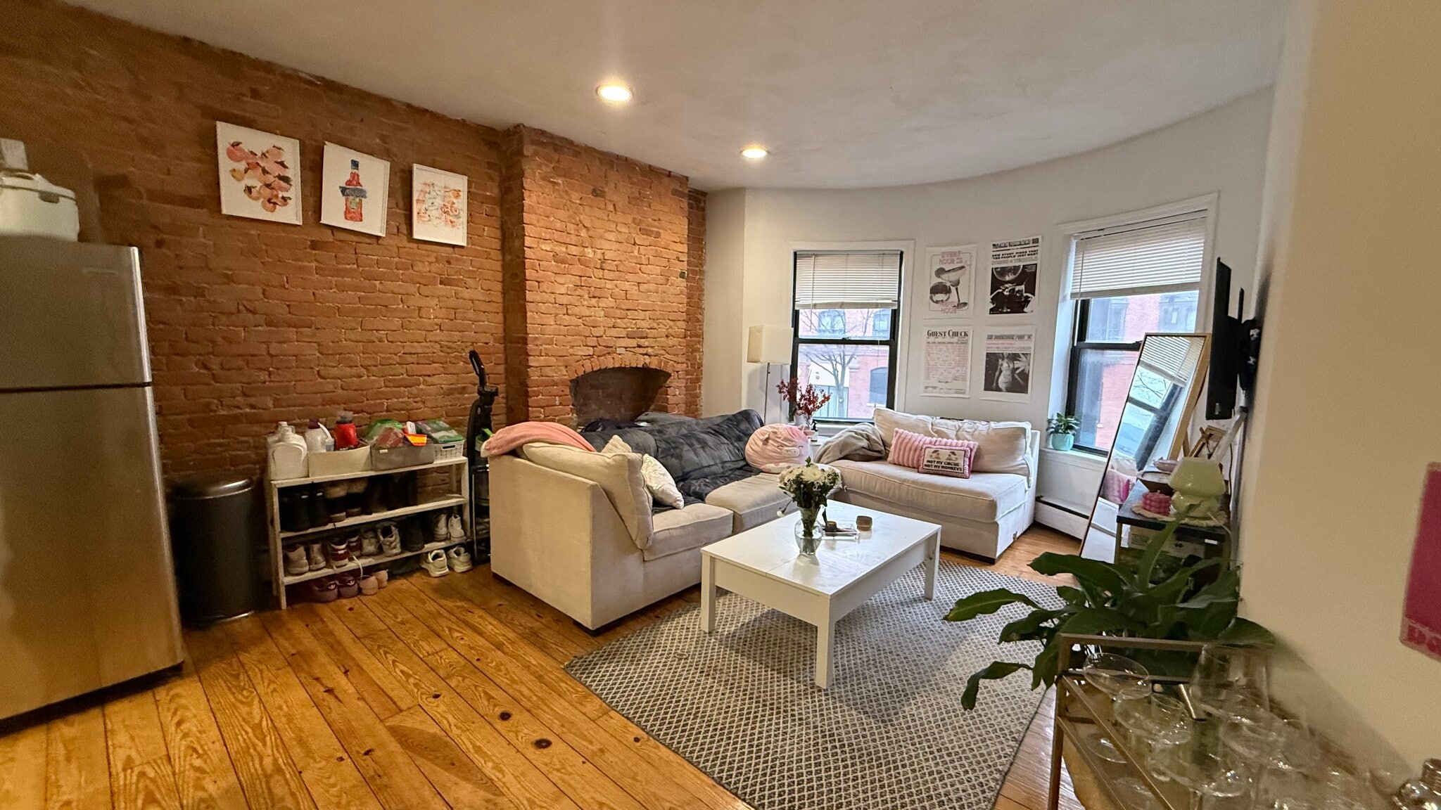 Building Photo - 74 Fenway