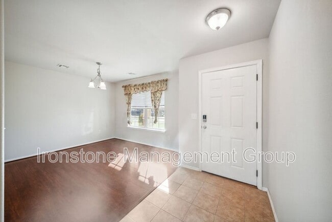 Building Photo - 6795 East 130th Pl S