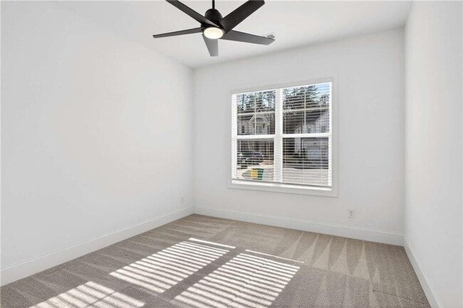 Building Photo - 395 Tillman Pass