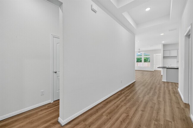 Building Photo - 6214 Severson Lake Ct