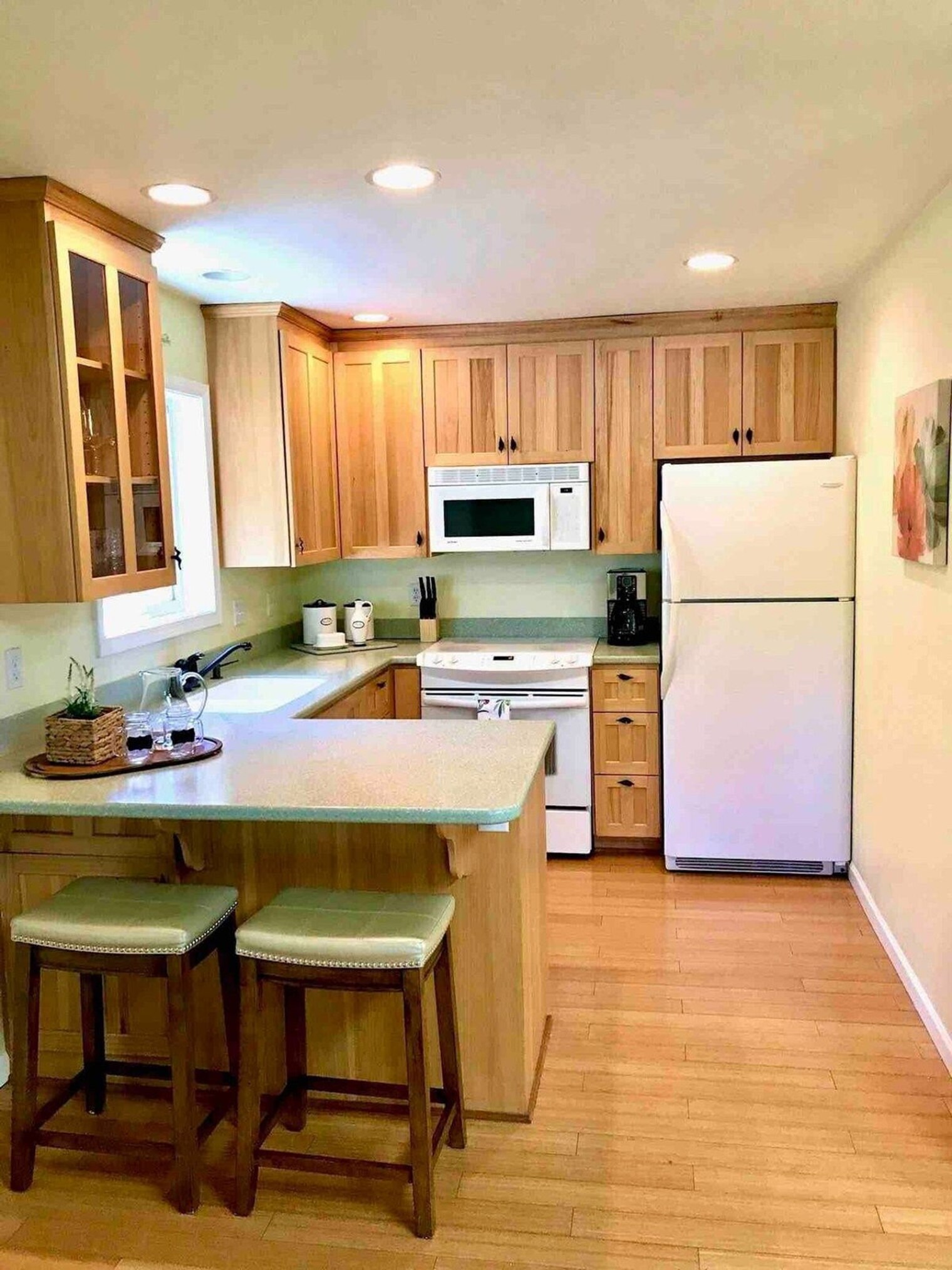 Building Photo - 1428 Crown Ave