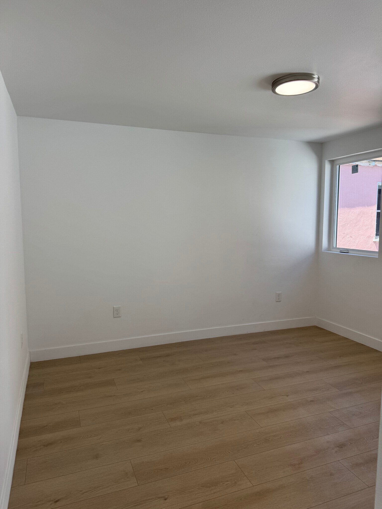 Building Photo - 4128 Leimert Blvd