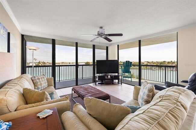 Building Photo - 9425 Blind Pass Rd