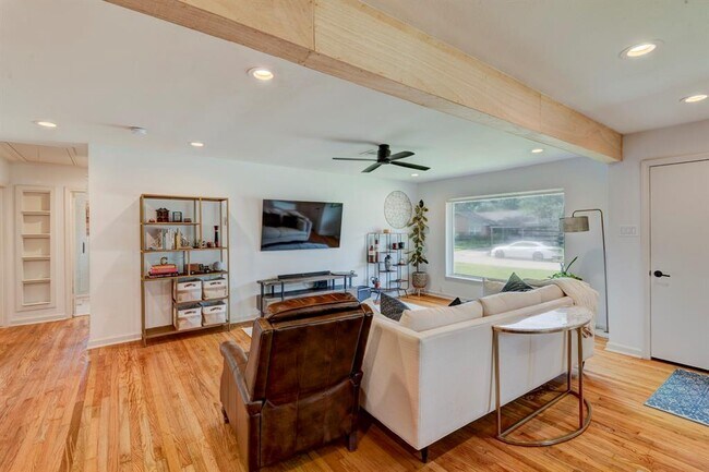 Building Photo - 1730 Wilde Rock Way