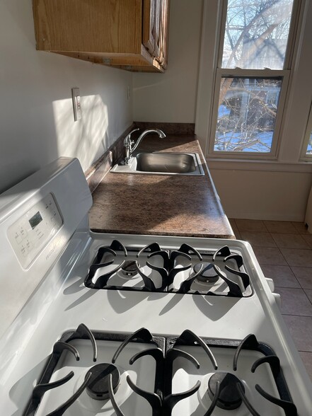 Building Photo - 38 Feiner Pl