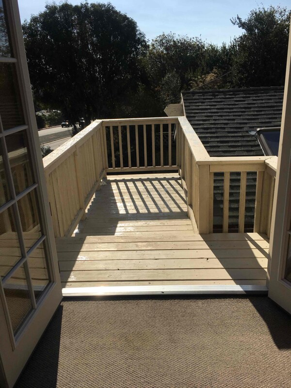Building Photo - 5202 Soledad Mountain Rd