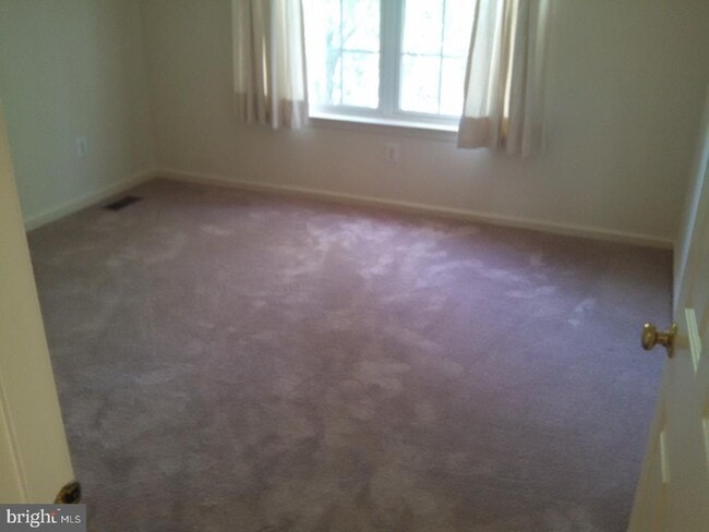 Building Photo - 173 Gleneagles Ct