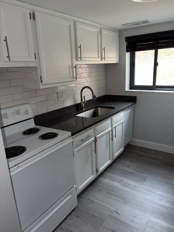 Building Photo - 3457 Evergreen Rd