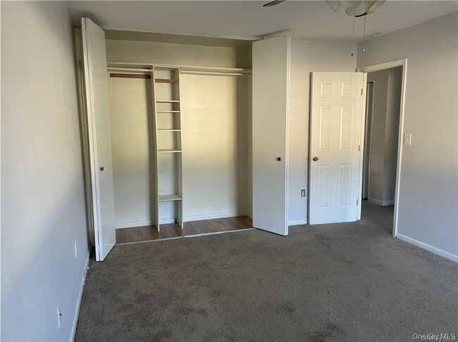 Building Photo - 32 Scarborough Ln