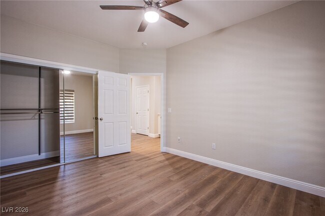 Building Photo - 2660 Crown Ridge Dr