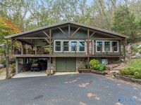 Building Photo - 527 Honeycomb Valley Rd