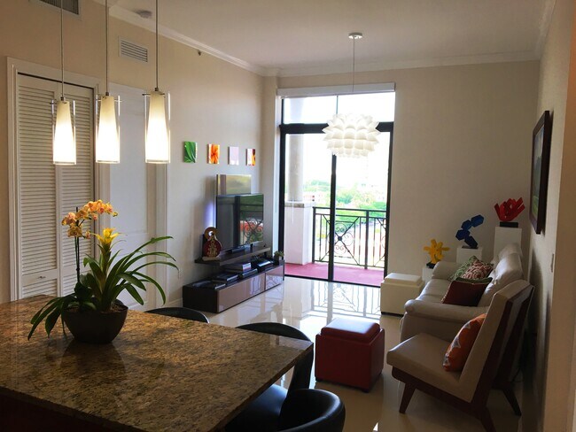 Building Photo - 1805 Ponce de Leon Blvd