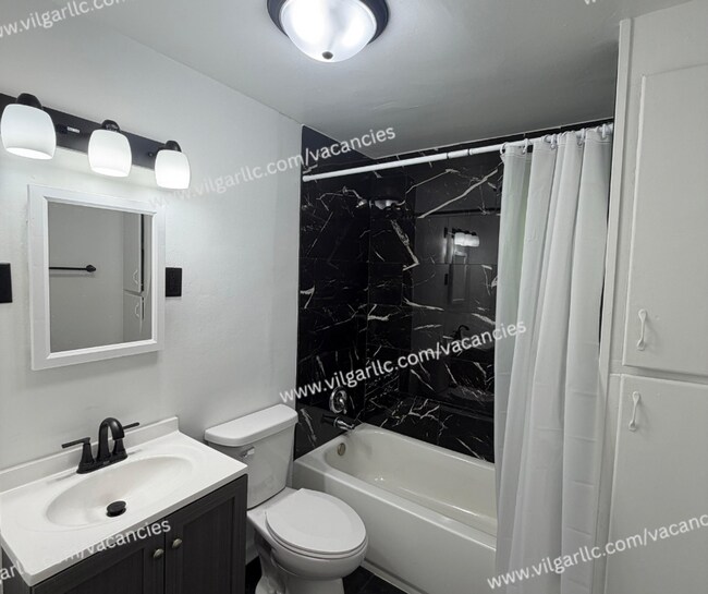 Building Photo - 600 W 46th Ave