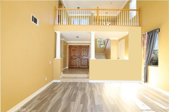 Building Photo - 2760 Hidden Hills Way W