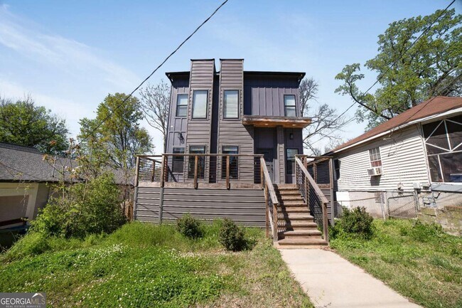 Building Photo - 957 Ashby Grove SW