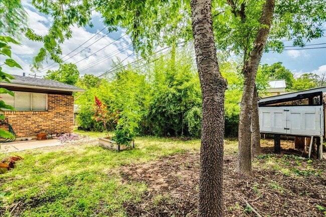 Building Photo - 1417 Braes Ridge Dr