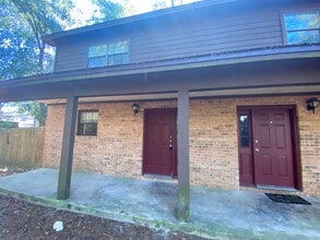 Building Photo - 3701 Donovan Dr
