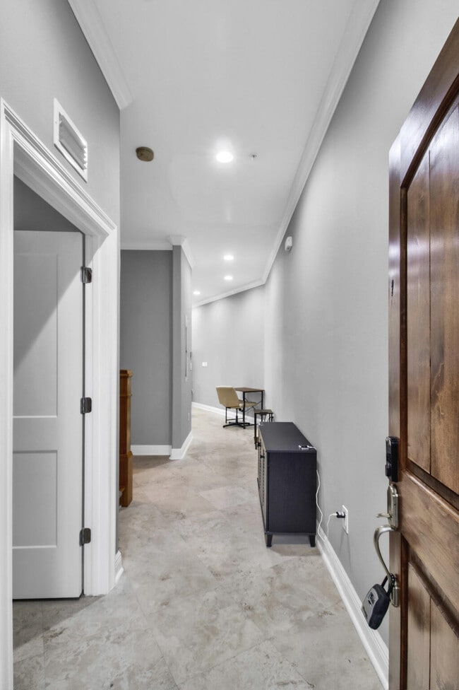 Building Photo - 7280 Jacobs Trail