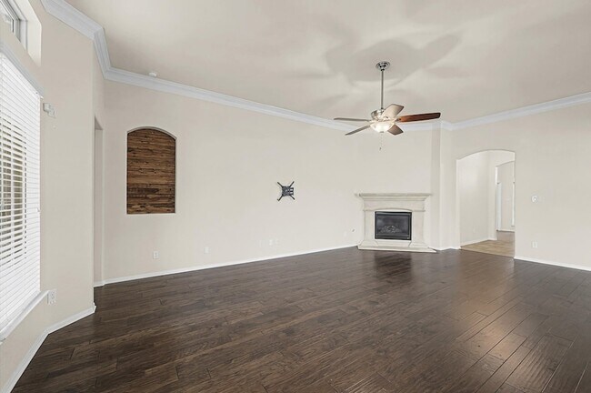 Building Photo - 15103 Russet Bend Ln