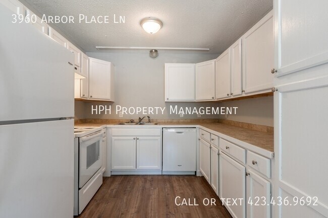 Building Photo - 3960 Arbor Pl Ln